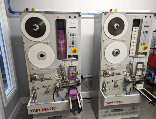 Die-Rueckkehr-der-Musikkassette-–-Einblicke-in-die-Produktion-bei-Wizbit-Wizbit-Loader-1