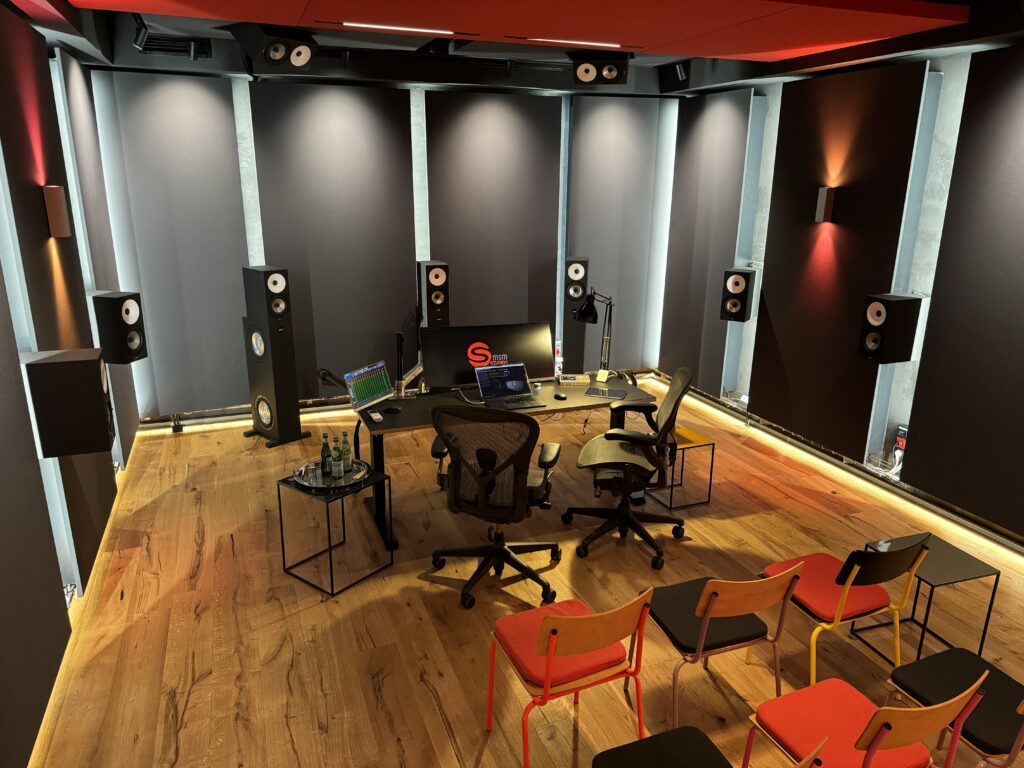 Dolby-Atmos-Regie in den msm studios in Berlin.