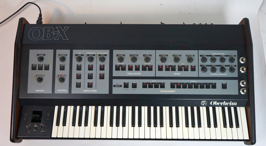Kulturbeschleuniger_Oberheim_OB-X Oberheim OB-X