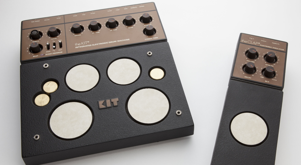 AnalogeDrumSynths_01_MPC-TheKit