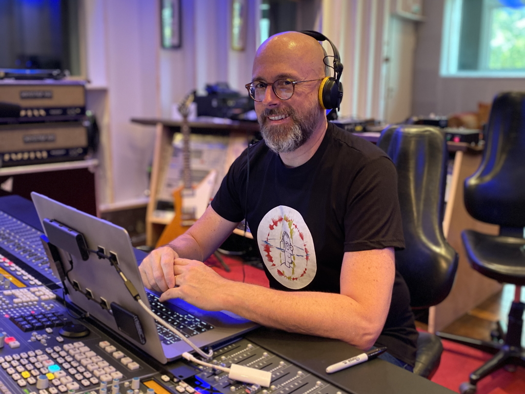 Mischen mit Kopfhörern: Wertvolle Tipps von Hans-Martin Buff in Sound&Recording 2/26