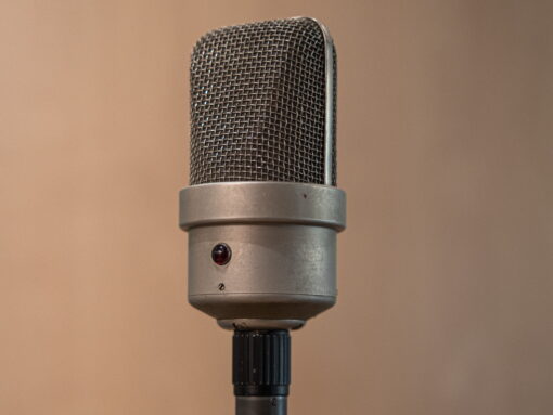 Das Neumann M49 - ausführlicher Beitrag in der Sound&Recording 3/26