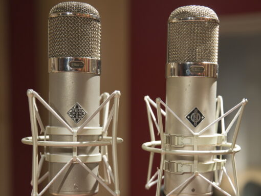 Das Neumann U47 - jetzt ausführlicher Beitrag über die Mikrofonlegende in der Sound&Recording 3/26
