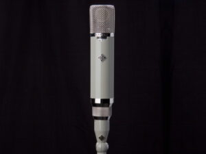Telefunken ELA M 251 im großen Mikrofon-Special in der Sound&Recording 3/26